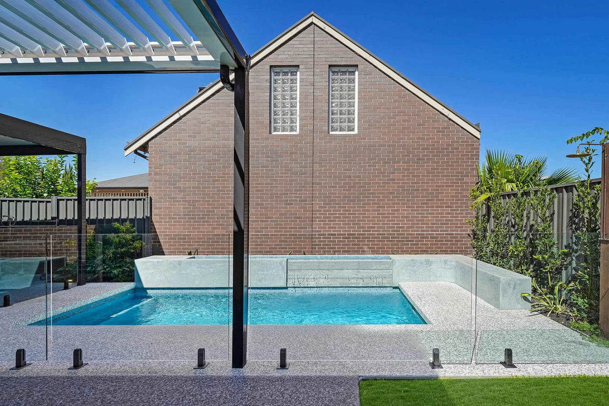 Pool Coping & Pool Surrounds