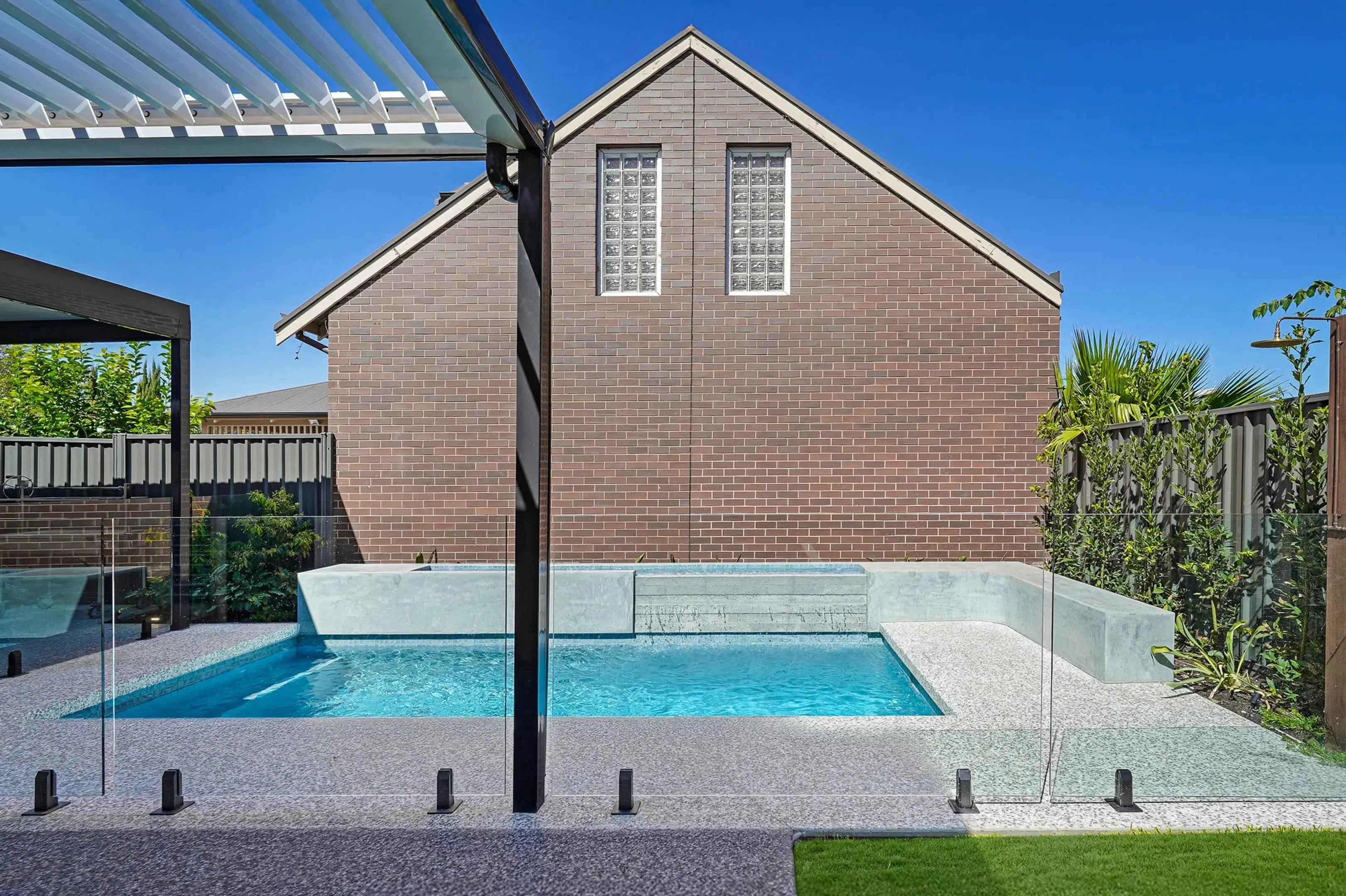 Pool Coping & Pool Surrounds