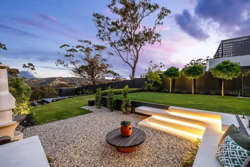 Outdoor Entertaining Areas
